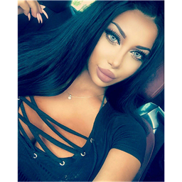 Bella_Bombshell