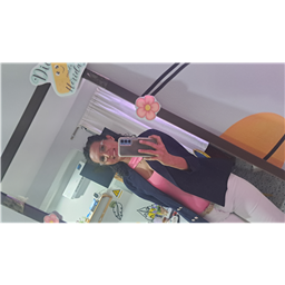 nena_red
